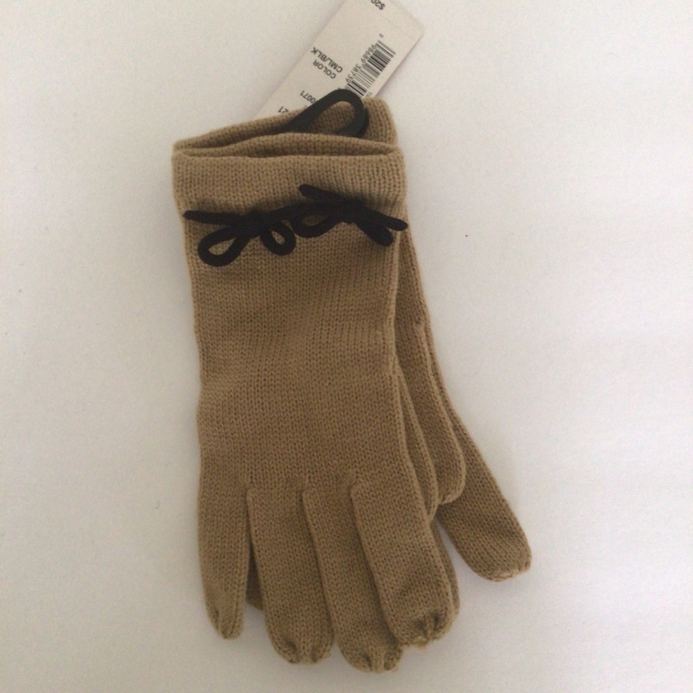 LIZ CLAIBORNE VILLAGER CAMEL COLORED BOW DETAIL KNIT GLOVES NWT
